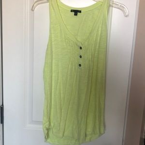 Gap neon tank